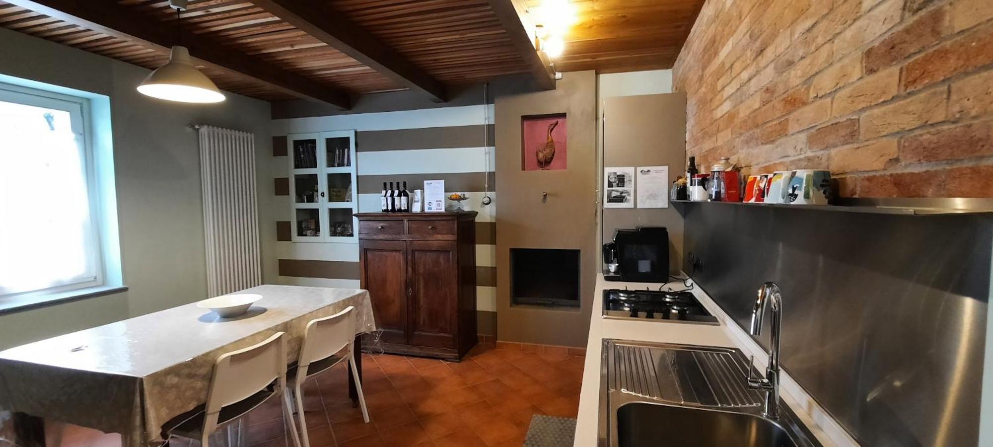 Ca Trifolera Barbaresco - Romantico Cascinale Con Antica Cantina Nel Cuore Delle Langhe - Degustazione Vini Nella Nostra Cantina エクステリア 写真